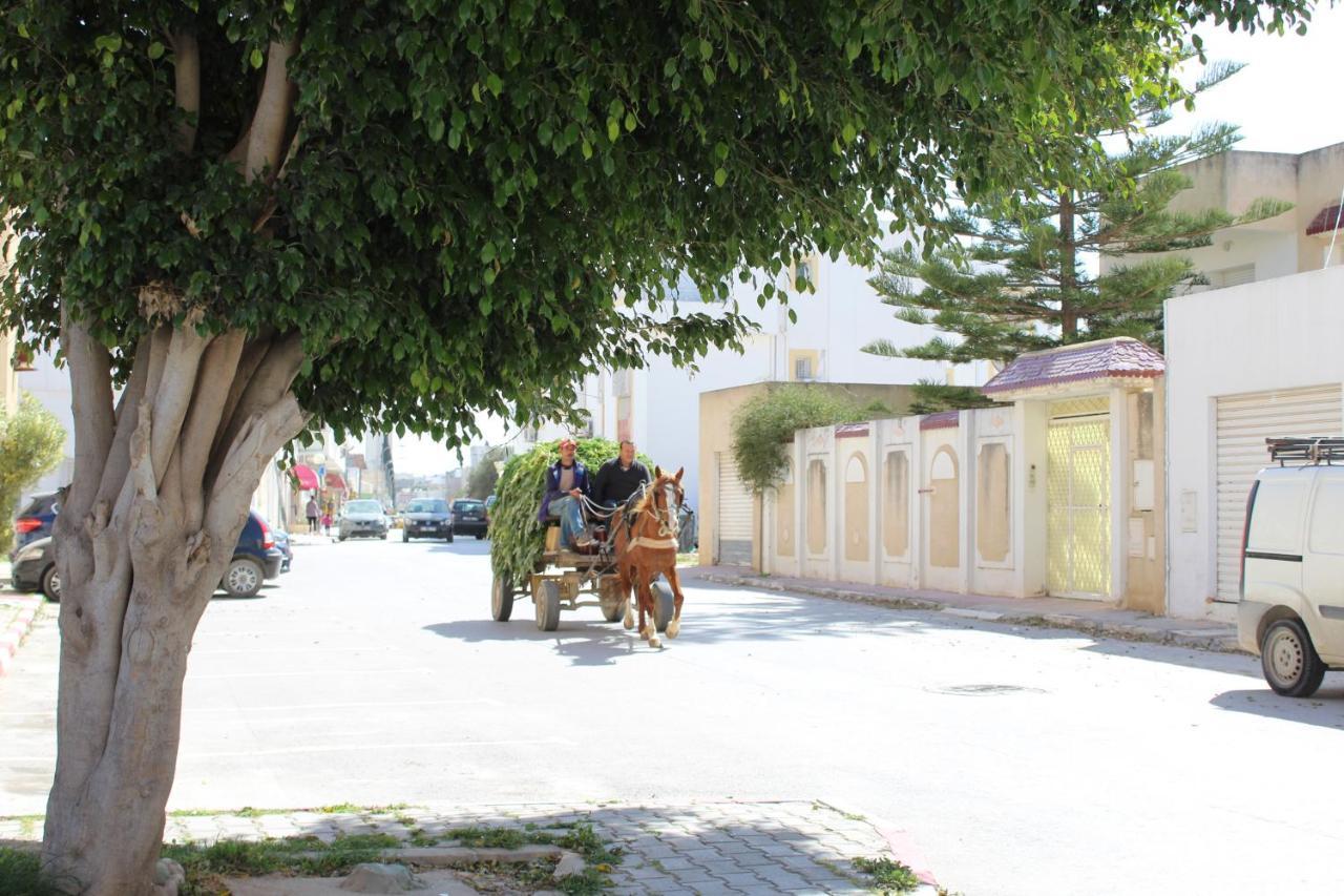 Apartment Tunis 1 Near Airport Ariana Εξωτερικό φωτογραφία